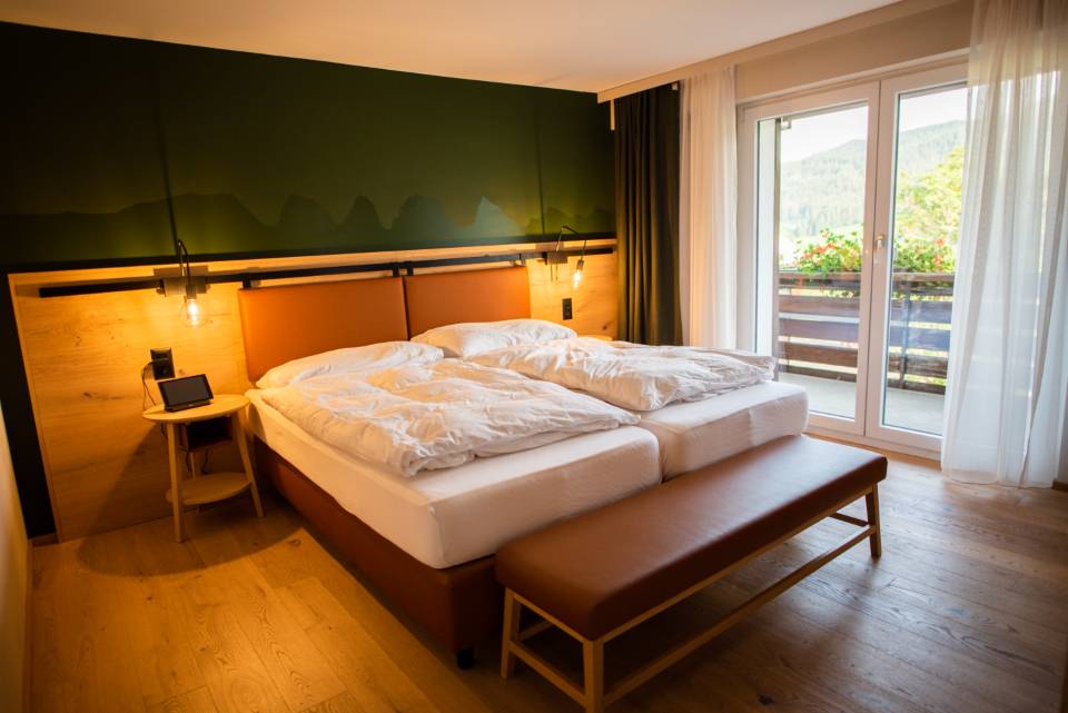 Hotel Bed