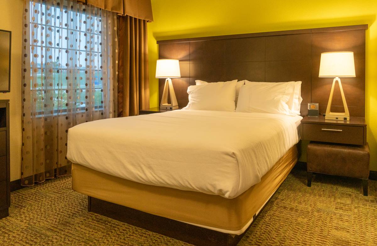 Commercial Mattress Cleaning